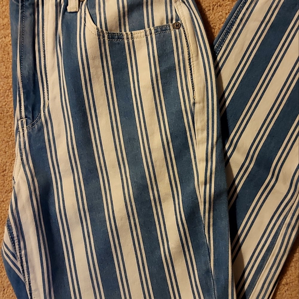 American Eagle Jean's Reg 8
